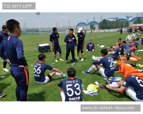 尼扎木丁在足球赛场上的精彩表现与未来发展潜力分析